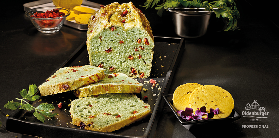 Parsley Brioche with Goji Berries