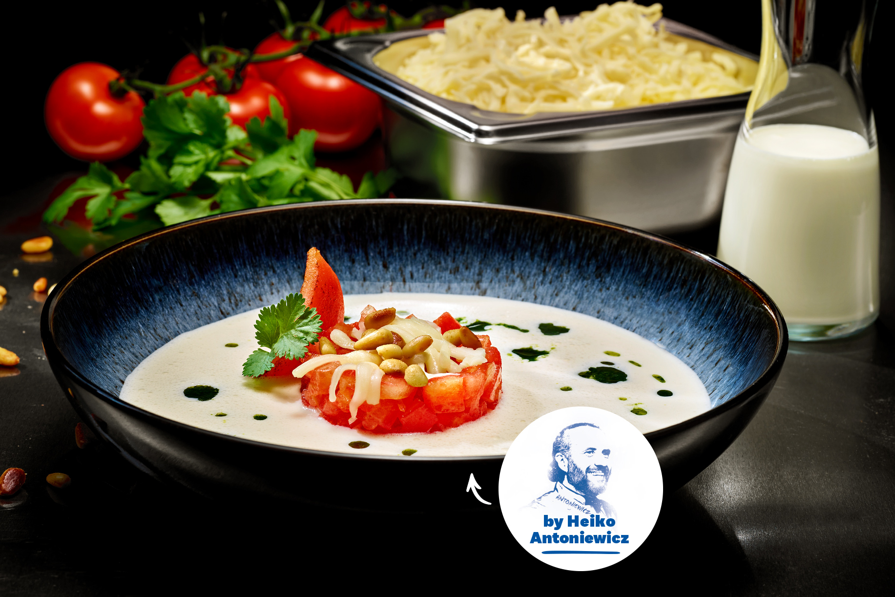 OLB_HeikoAntoniewicz-Rezepte_Signet_Pfeil_OB_Cream_Mozzarella_Suppe_06