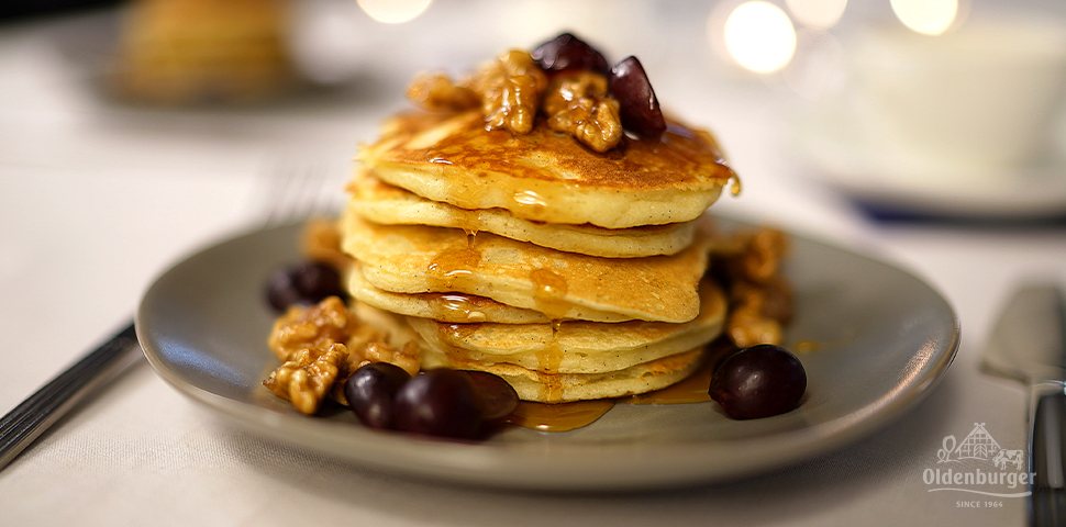 Fluffy Apple Pancakes