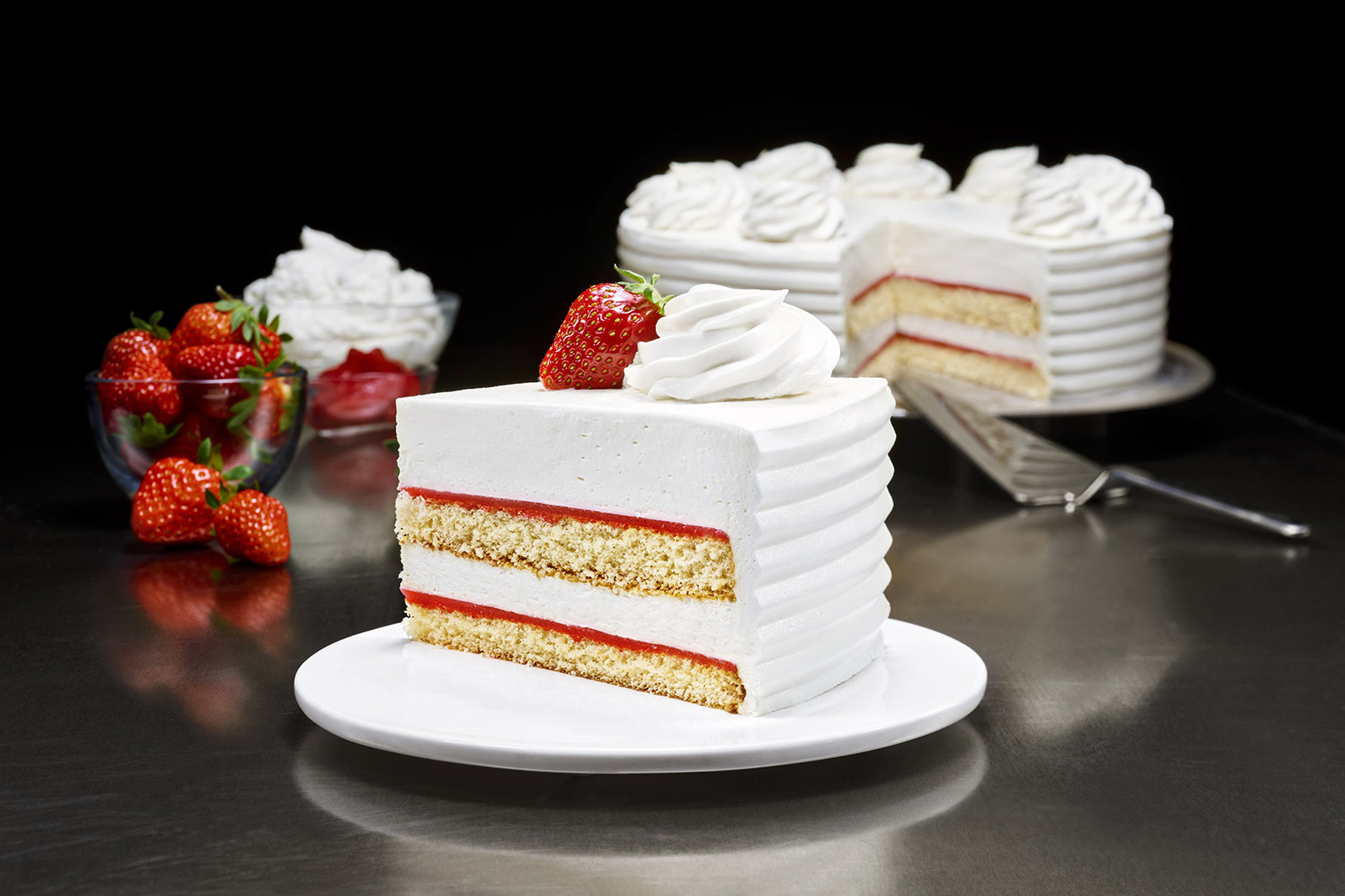 Strawberry-Cream Cake