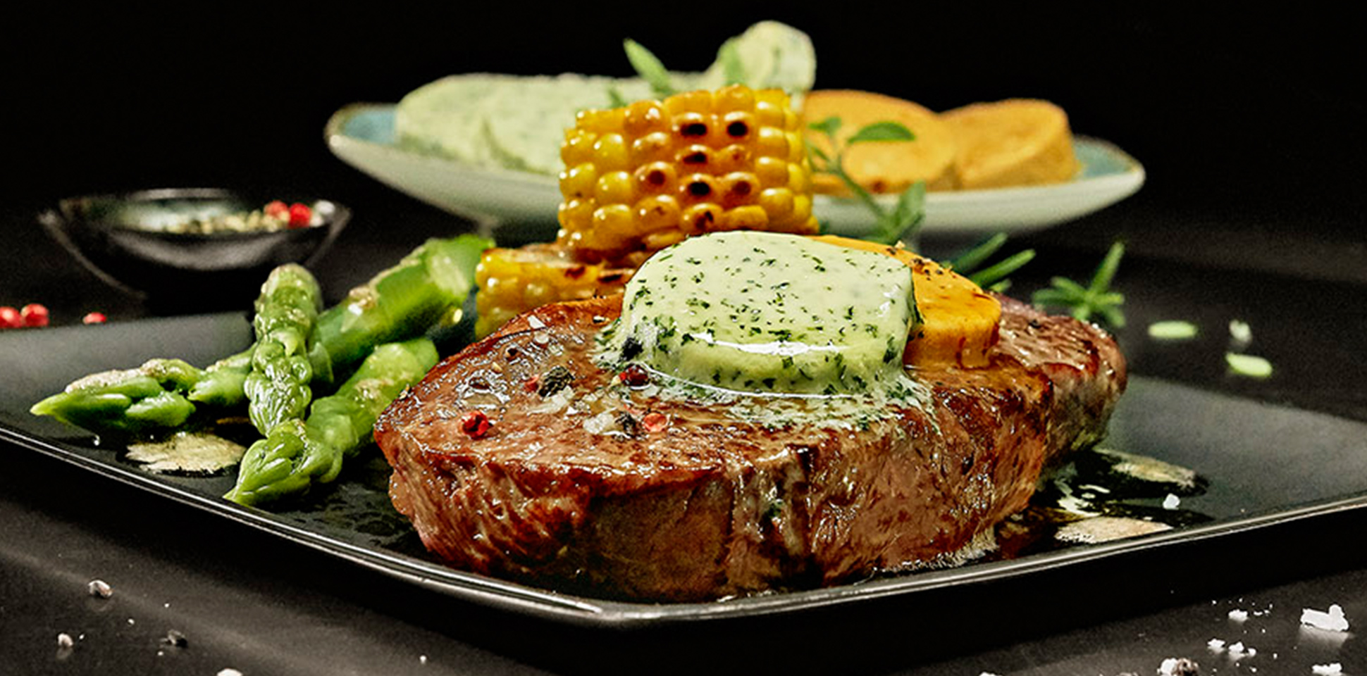 OLB_Product-Categories_OLB_M17_Butter_a_Steak_CloseUp_007_LoRes