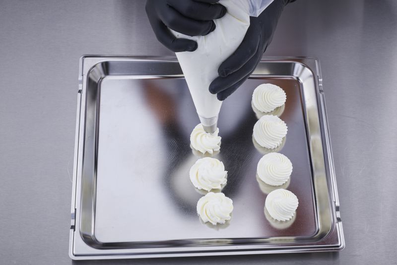 How to Pipe Whipped Cream